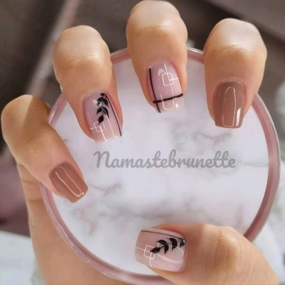 2/$16 Boho Leaf Press on Nails - Picture 1 of 16